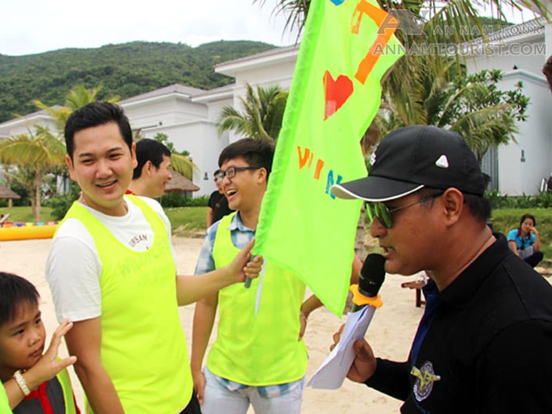 team-building-01.jpg (109 KB)