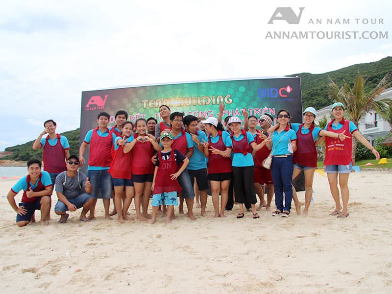 team-building-06.jpg (123 KB)